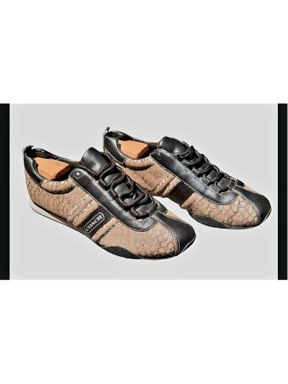 Vintage Coach Kelsie signature monogram sneakers. Womens size 8M